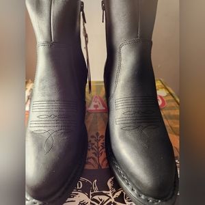 Durango Head West Boots.